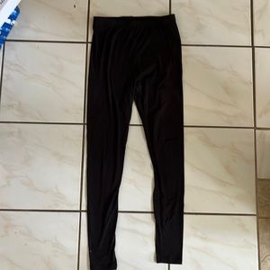 Women's Leggings Size Medium Black 92% Polyester 8% Spandex